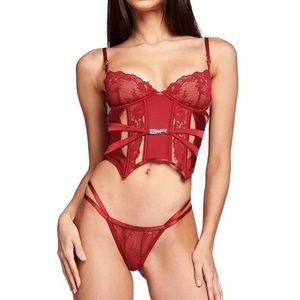 I AM GIA DELPHINE SET